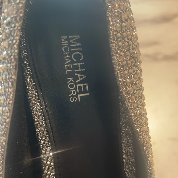 Michael Kors Glitter Pumps - Picture 2 of 3